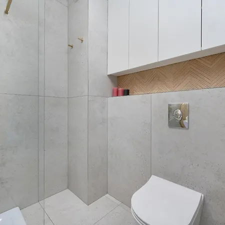 Przytulne W Sercu Wroclawia Z Parkingiem By Renters Appartement